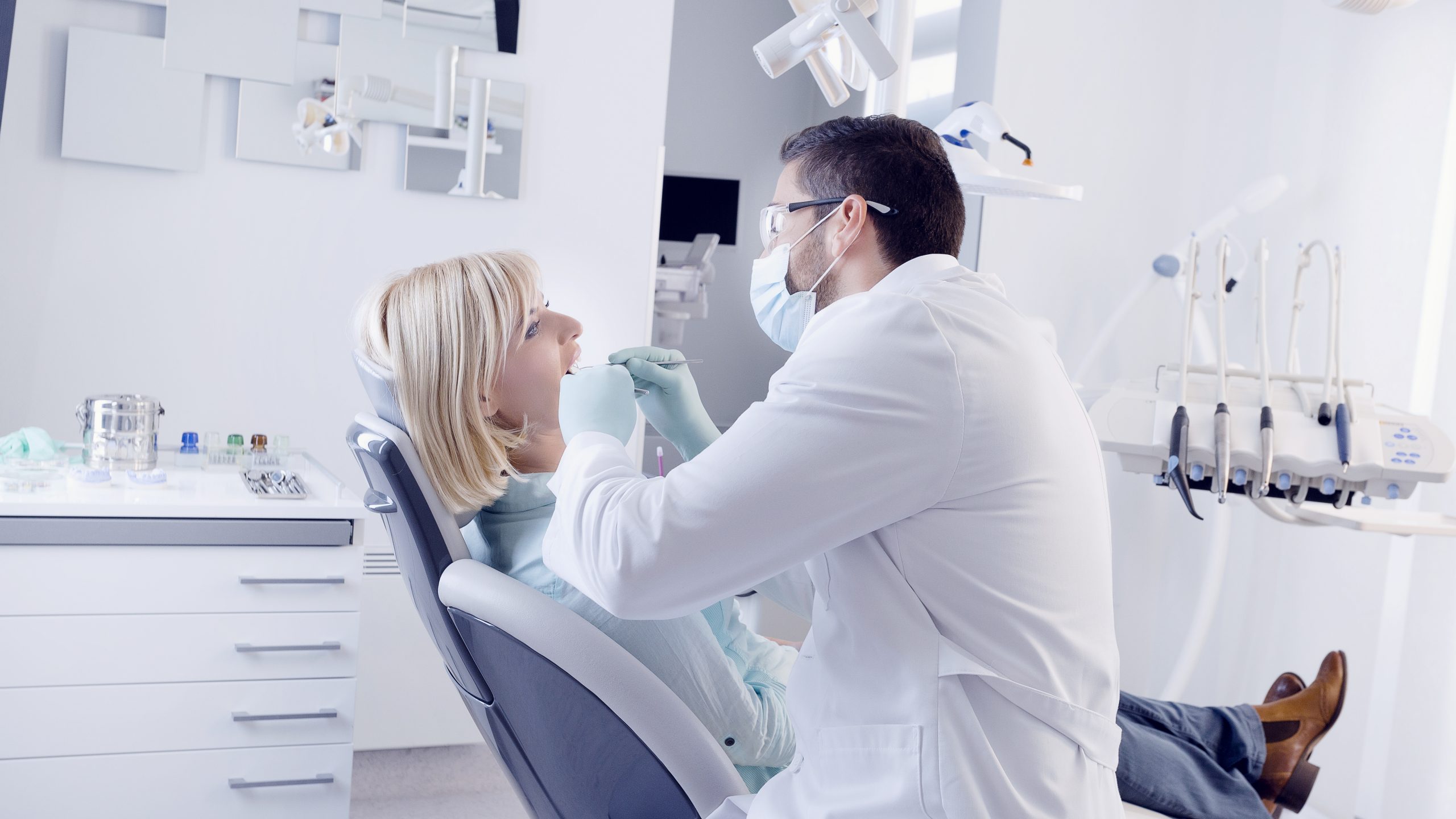 Dentist in Roland, AR